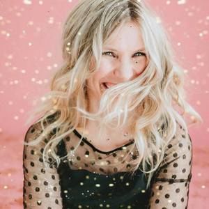 Meet your Posher, Elin